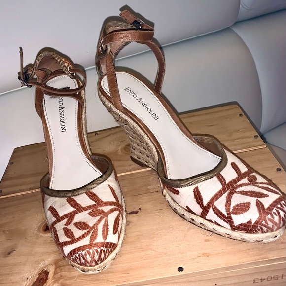 Shoes high-heel, platform cork,only worn at fashionshows,embroidered beautifully - Picture 2 of 4